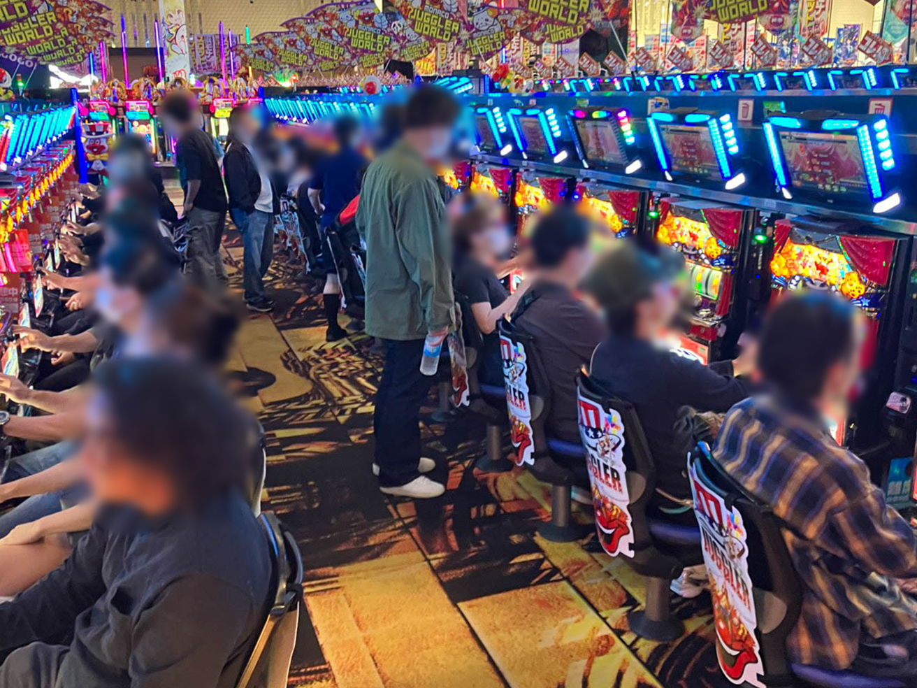 モナコパレス浜線店 ホール内写真1